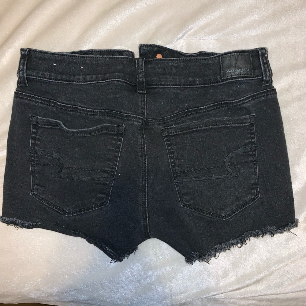 American Eagle Shorts - Picture 2 of 3